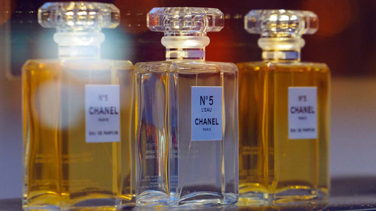 impressions of. chanel no 5 perfume oil