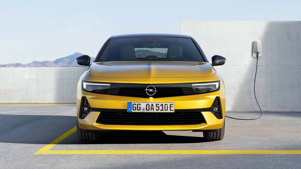Auto Opel Astra Fährt