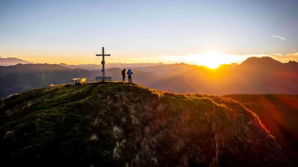 5. Magischer Sonnenaufgang in der Bergwelt der Hohen Tauern, TVB Großarltal